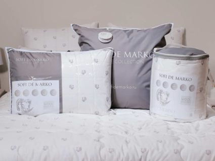 Подушка Софи де Марко Merino wool 70х70